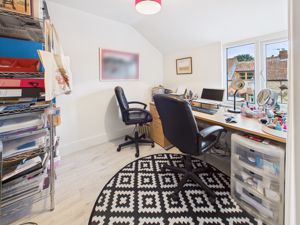 Office/bedroom- click for photo gallery